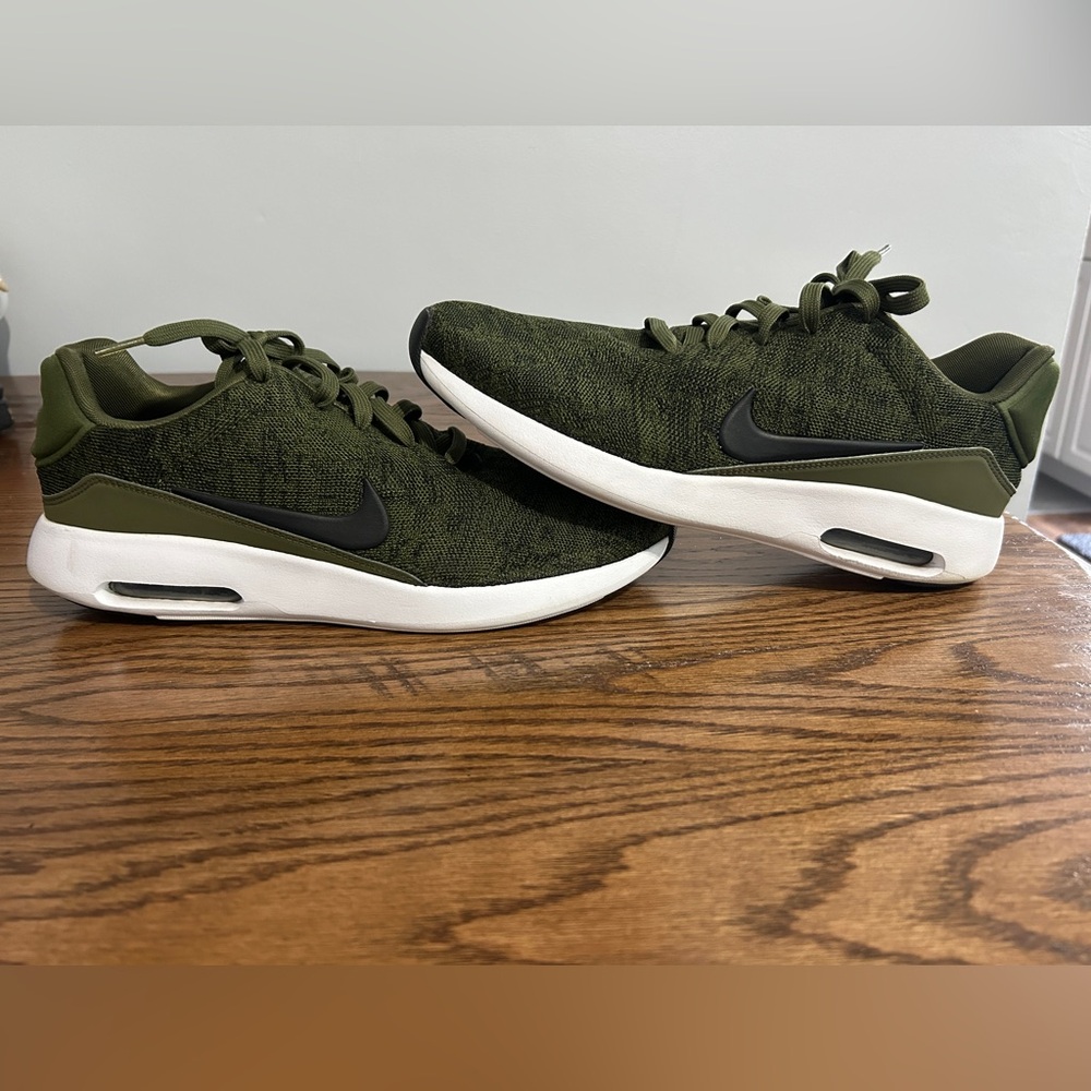 Nike shoes